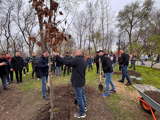 В дендропарке Ростова появилась Аллея журналистов